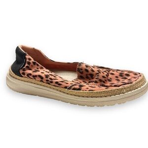 hey dude Shoe Women 7 Leopard Rose Streetwear Boating Casual Walk Ladies
